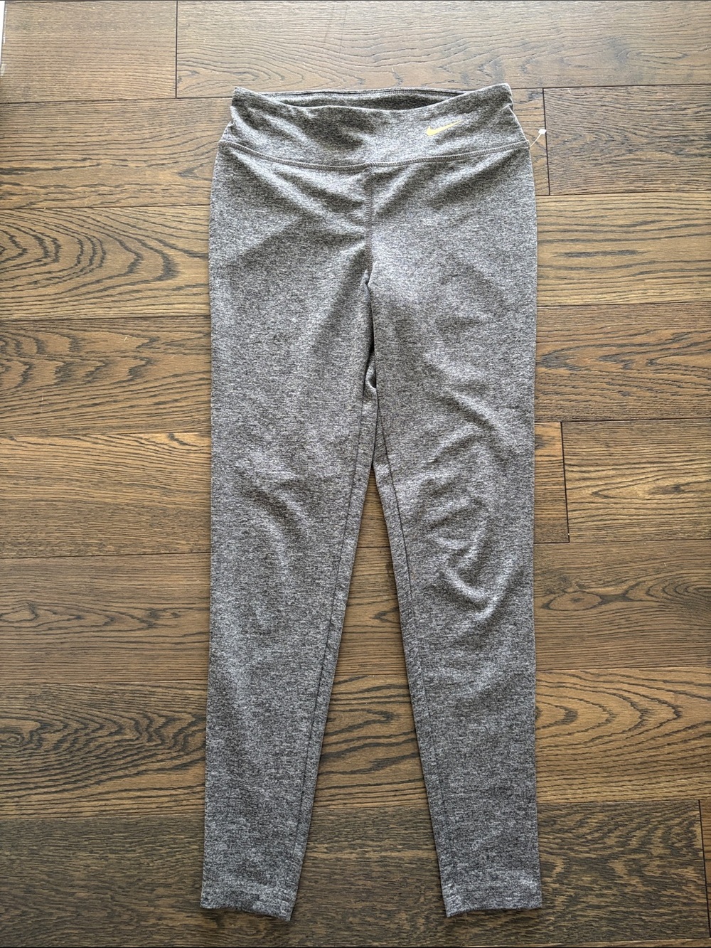 Nike Dri Fit Women's Heather Gray Marled Cropped Leggings Athletic Gym Small